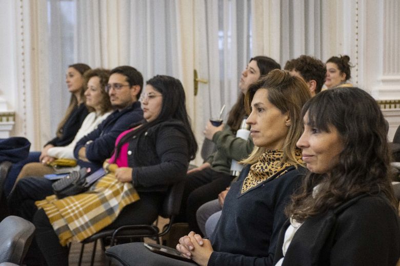 Se realizó ReinventarTEC, para orientar a mujeres en su ingreso a las TICs