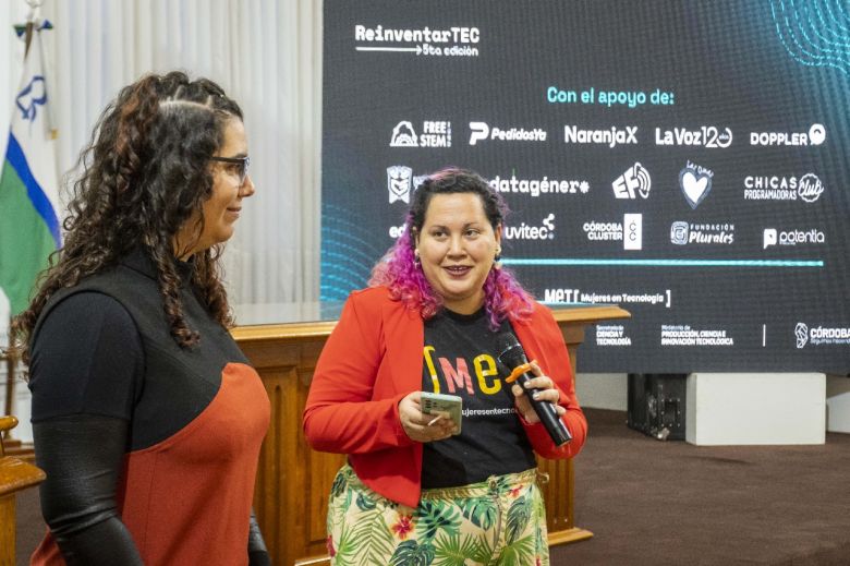 Se realizó ReinventarTEC, para orientar a mujeres en su ingreso a las TICs