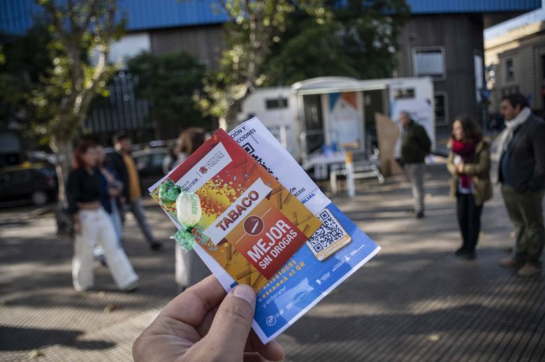 Día Mundial Libre de Humo: jornada de concientización en Plaza Roca