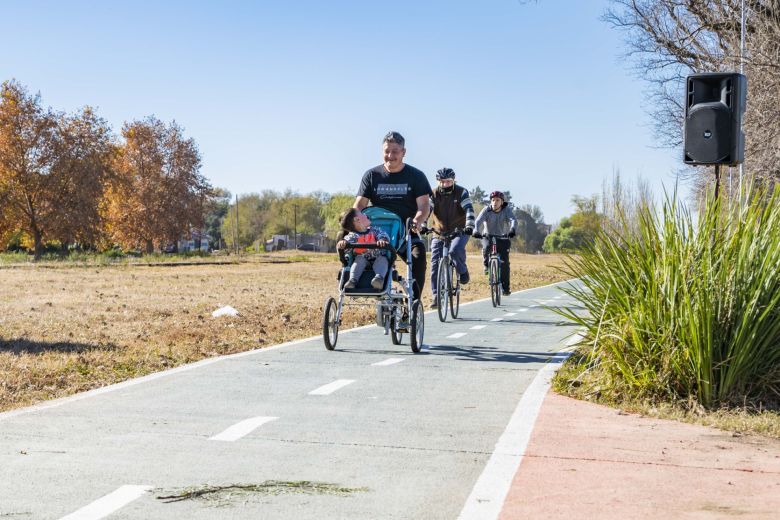 Habilitan las luces LED en la ciclovía de Reforma Universitaria y anuncian su conexión con Las Higueras