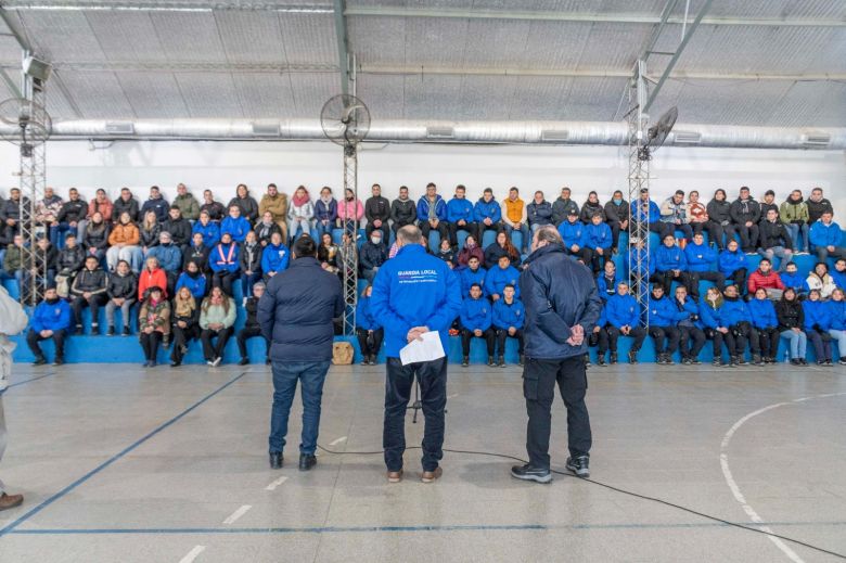 Agentes de la Guardia Local se reunieron con las nuevas autoridades para delinear las acciones de trabajo