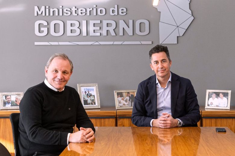  De Rivas se reunió con Passerini y Ministros provinciales en Córdoba