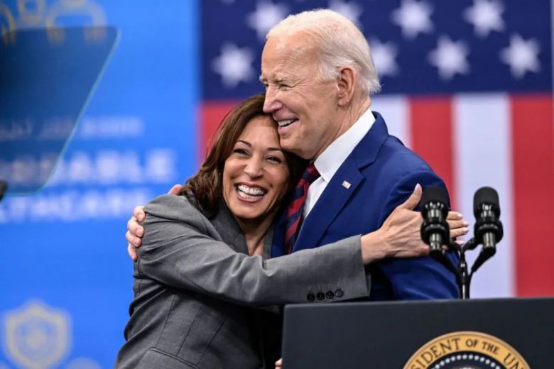 Biden se retira como candidato a las elecciones de EE.UU. y apoyará a Harris