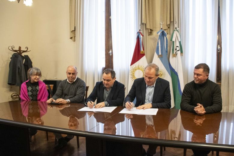 El Municipio firmó un convenio para que PAMI atienda en el futuro CGM del Oeste 