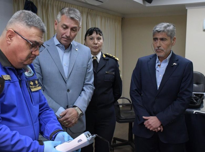 El Ministerio de Seguridad dispuso la implementación del narcotest en la Policía