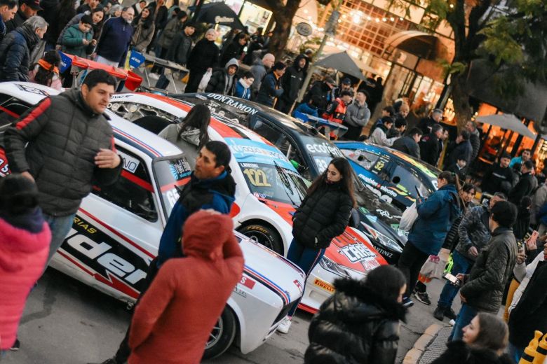 Automovilismo: Una multitud participó de las acciones promocionales de la "Semana de la Velocidad"