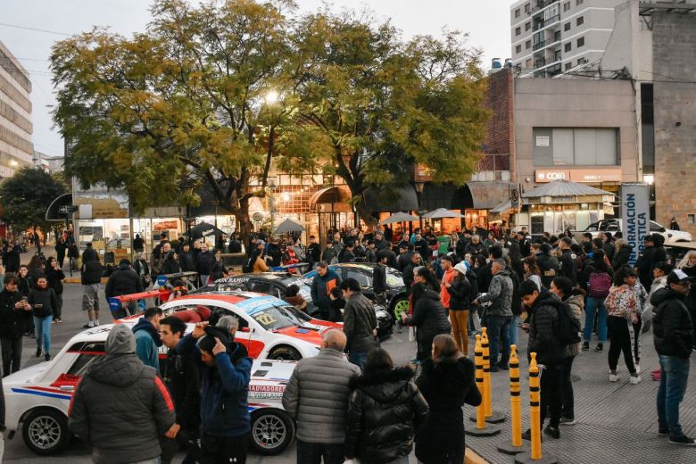 Automovilismo: Una multitud participó de las acciones promocionales de la "Semana de la Velocidad"