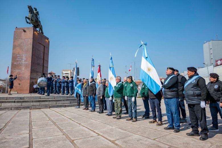 De Rivas encabezó el homenaje a San Martín a 174 años de su fallecimiento