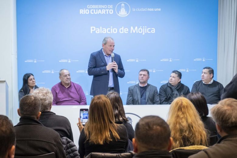 ​El Municipio capacita a trabajadores de gremios de la ciudad