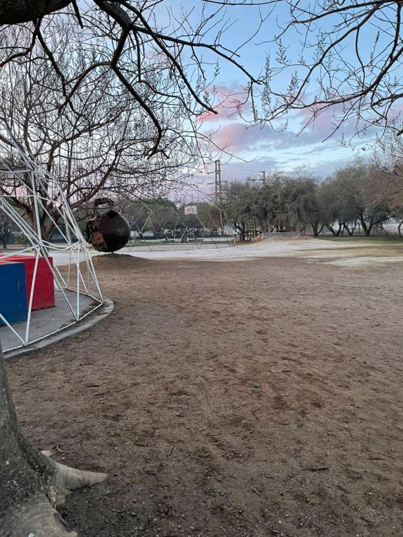 Río Cuarto amaneció con una helada y continúa el frío  