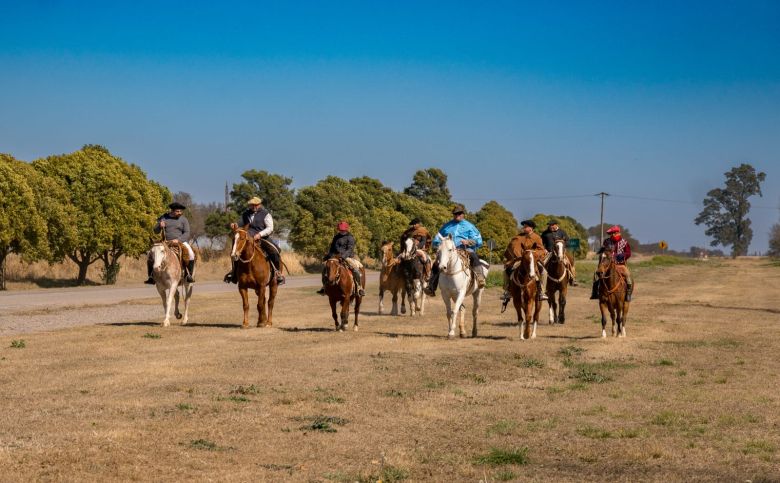 Un sentido homenaje a San Martín: la cabalgata "Valores a caballo"