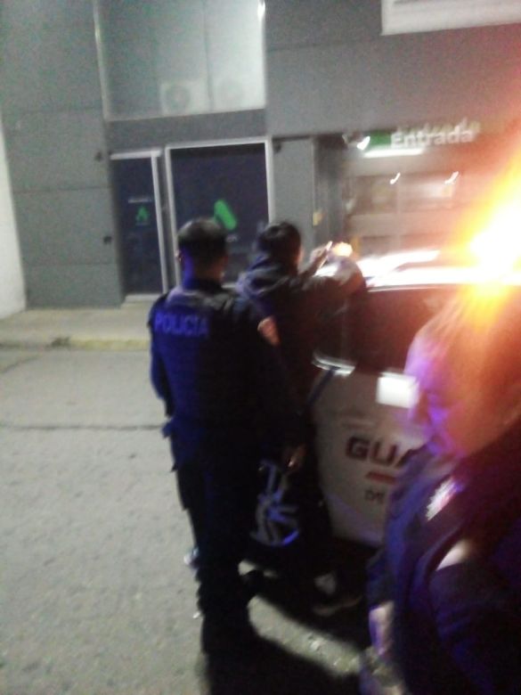 La Guardia Local evitó el asalto a una mujer en el centro