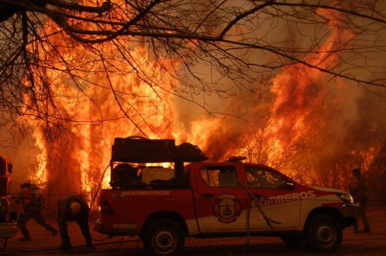 Continúan los incendios en Capilla del Monte 