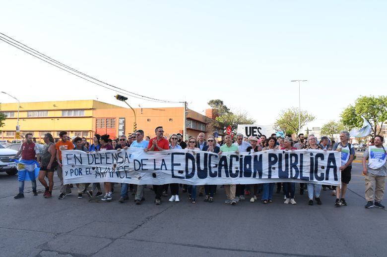 "La Universidad no queda circunscripta a quienes la habitamos, es de todo el pueblo argentino"