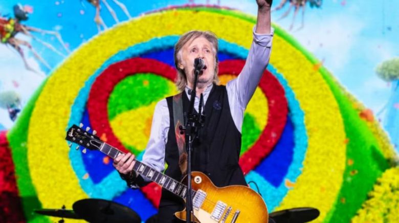 Paul McCartney hizo vibrar a Buenos Aires entre clásicos de The Beatles y guiños al público argentino