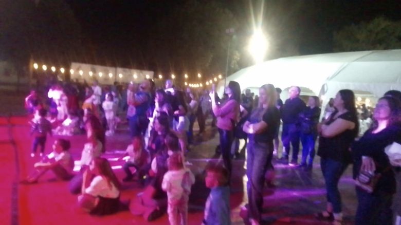 Más de 2 mil personas en la Fiesta del Inmigrante