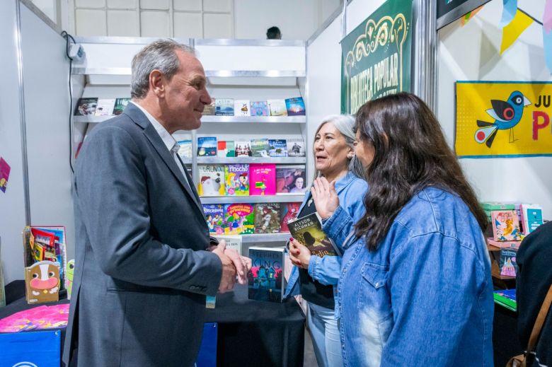 ​Más de 30 mil visitantes pasaron por la XX Feria del Libro “Juan Filloy”