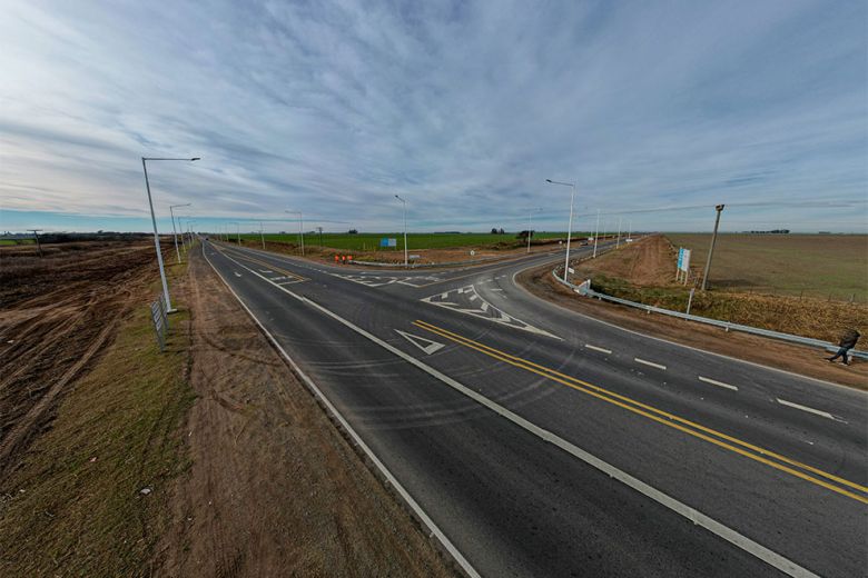 La obra de la ruta Provincial 10, entre General Levalle y Adelia María, fue galardonada 