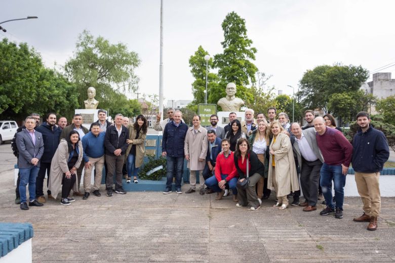  El PJ recuerda el Día de la Lealtad con un homenaje en la plaza Perón y un acto en la vecinal Fénix