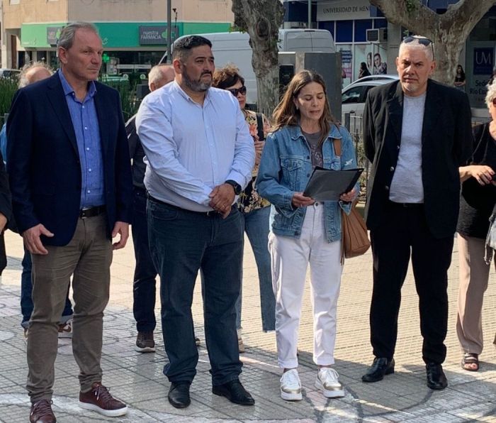 De Rivas participó del izamiento de la bandera de las Iglesias evangélicas