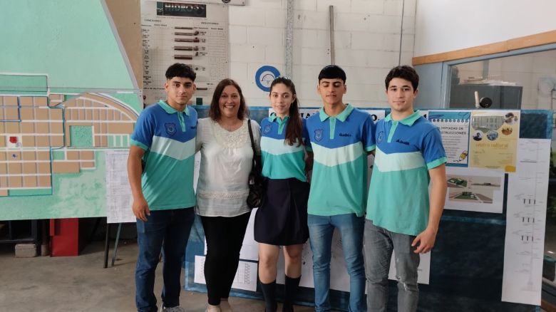 Alumnos del IPET 52 de Huinca Renancó diseñaron un centro cultural y competirán en la instancia nacional de escuelas técnicas