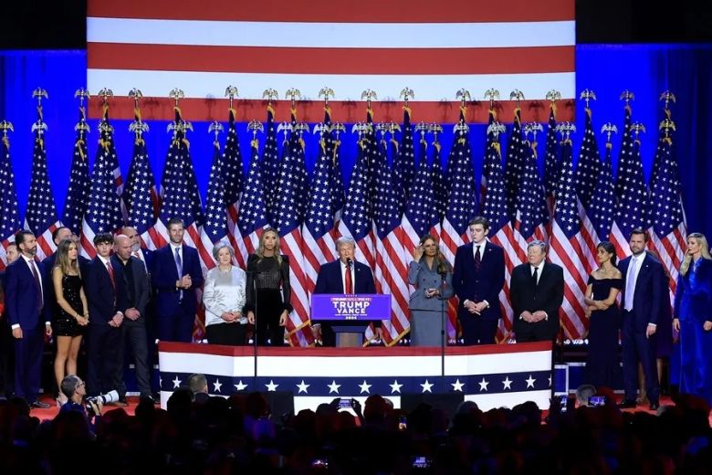 Trump regresa a la Casa Blanca con una arrolladora victoria sobre Harris