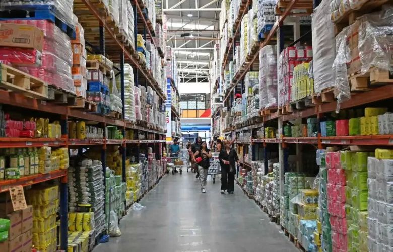 Mayoristas anunciaron que habrá descuentos de hasta el 40% en el "Black Week"