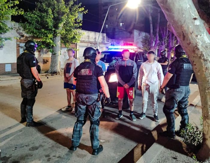 Incautaron estupefacientes en cercanía de la plaza Cabrera 