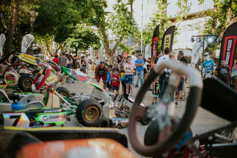 Semana del Karting: Se realizó el lanzamiento oficial con un gran evento en el centro de la ciudad