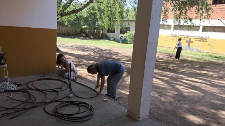 Fundación Sin Fronteras realizó actividades solidarias en la escuela Evangélica Nueva Argentina