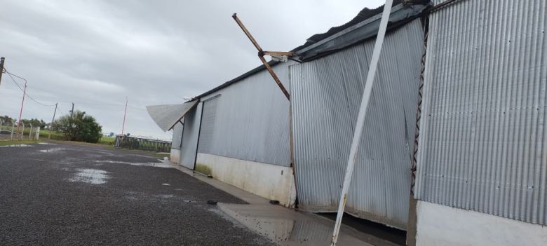 Temporal en Ordóñez: una tormenta con vientos intensos dañó viviendas y hubo evacuados