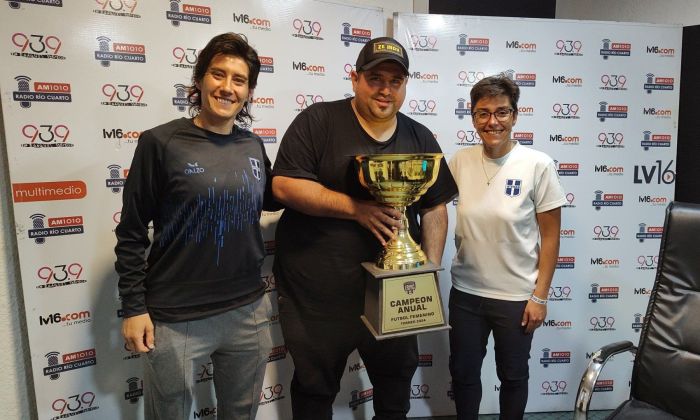 Atenas campeón anual en nuestros estudios