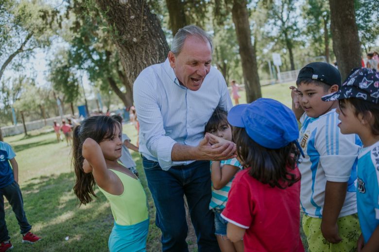 Más de 350 chicos arrancaron las colonias de verano municipales