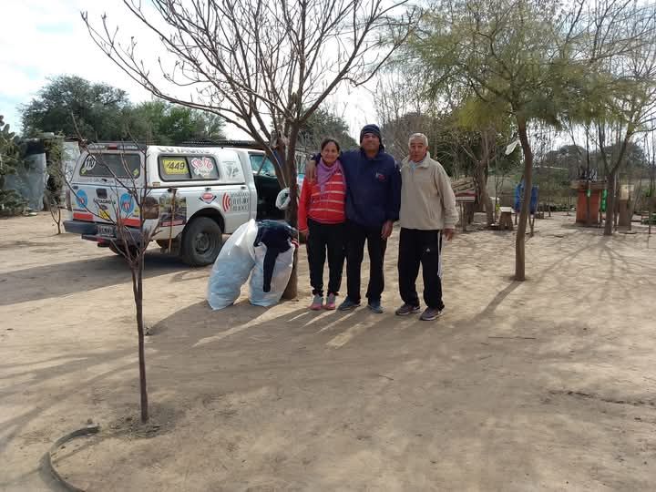 Cabrera Solidaria: el “Negro” Hasenei con cara de payaso ayuda a niños del monte chaqueño