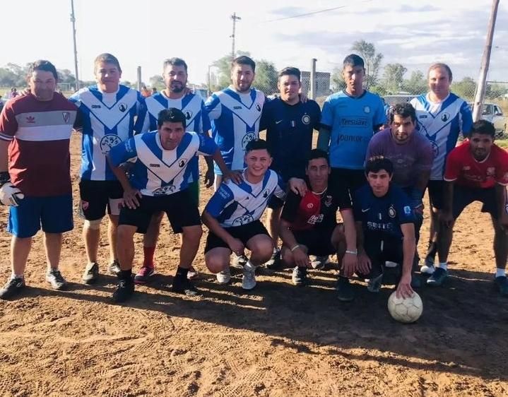 En Villa Valeria realizan campeonatos de fútbol sin árbitros ni policías